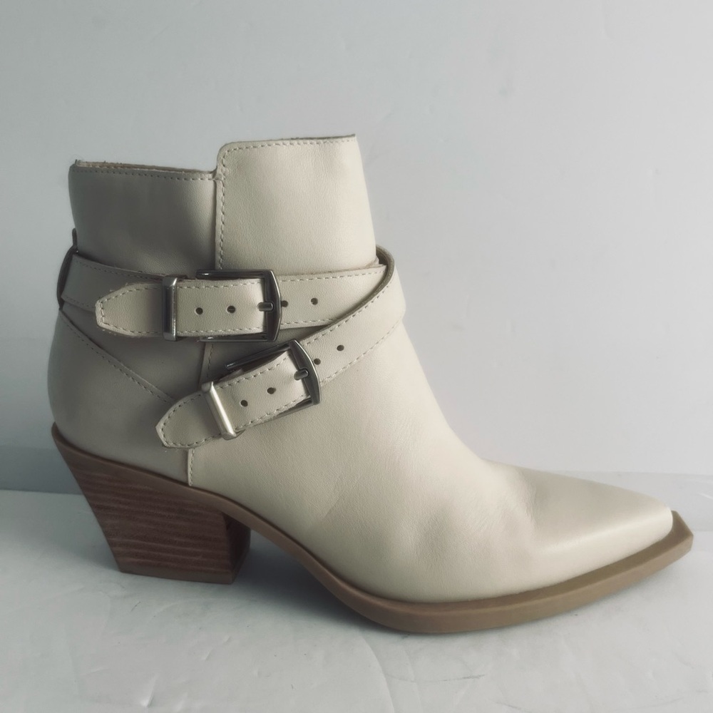 Dolce Vita Leather Cowgirl Ankle Boots Buckle Detail Stacked Heel Size 6.5 NEW - Picture 5 of 9